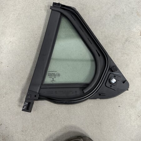 Dreieckfenster Rechts Hinten 9825845280 Peugeot 2008 II 43R00048