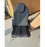 Stoelrij 3  - Peugeot 5008II  kan tot 7 personen vervoeren.