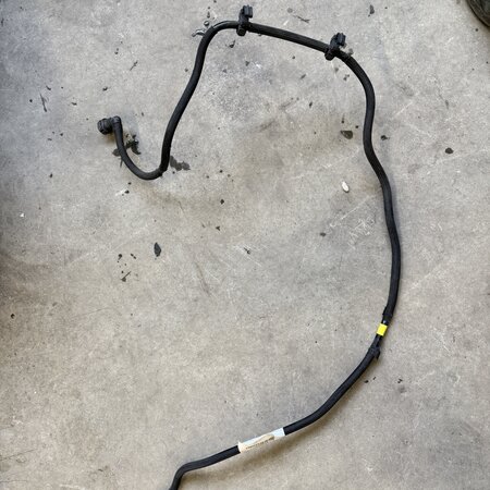 Kühlerschlauch mit der Artikelnummer 9830005180 für Peugeot 3008 II Hybrid