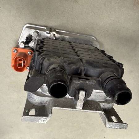 Wärmetauscher mit der Artikelnummer 9821712680 für Peugeot 3008 II Hybrid