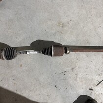 Drive shaft front right with article number 9808075680 Peugeot 5008II