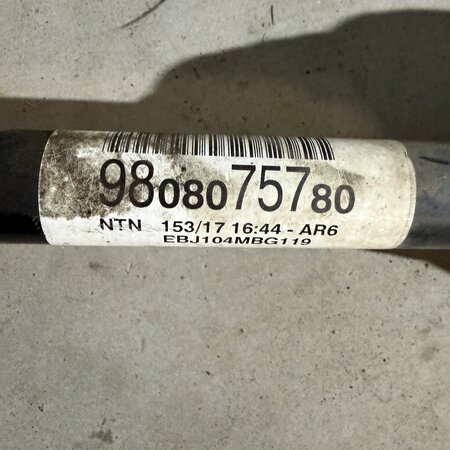 Antriebswelle vorne links mit der Teilenummer 9808075780 für Peugeot 3008 II