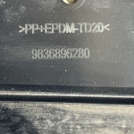 Bodemplaat links 9836896280 Peugeot 3008 II Hybride