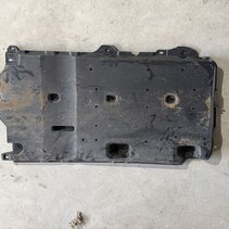 Bodenblech links 9836896280 Peugeot 3008 II Hybrid