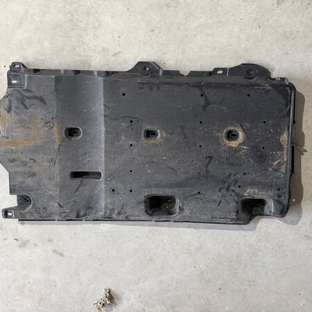 Bodemplaat links 9836896280 Peugeot 3008 II Hybride