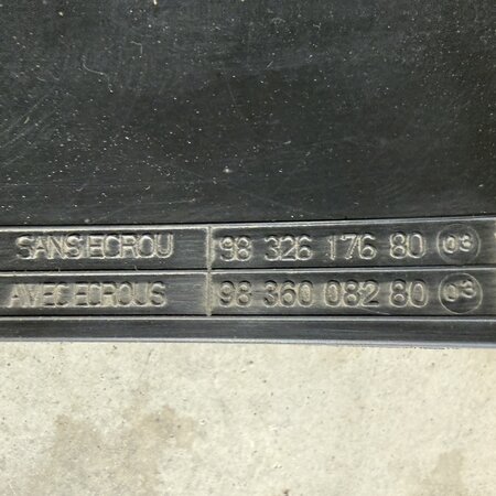 Protective plate bottom with article number 9832617680 Peugeot 3008II