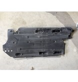 Protective plate bottom with article number 9832617680 Peugeot 3008II