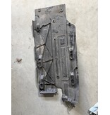 Unterbodenschutzplatte mit Artikelnummer 9827725580 Peugeot 3008II