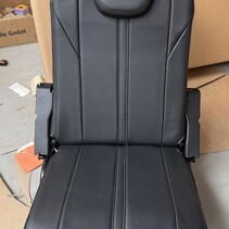 Stoelrij 3  - Peugeot 5008II  kan tot 7 personen vervoeren.