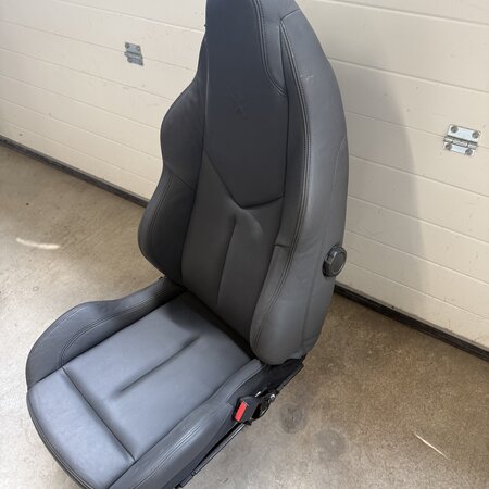 Right Front Seat Peugeot RCZ Leather