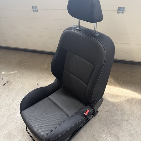 Rechter-voorstoel peugeot 207 cc