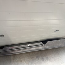 Left side skirts with part number YM23000177 Peugeot RCZ