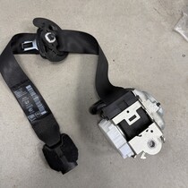 Front left seat belts with article number 98474180XX Peugeot 3008 II