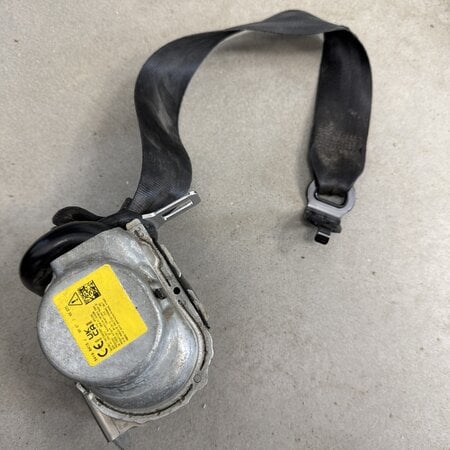 Seat belts Left rear with article number 98288666XX Peugeot 3008II