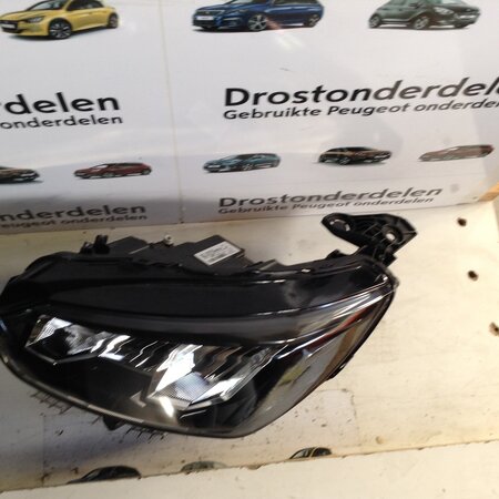 Headlight Left Front Eco Led 9855524680 Peugeot 2008 II P24