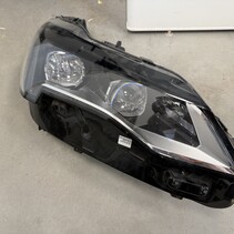 Koplamp Rechts-voor  met artikelnummer 9836230580 Peugeot 3008 II