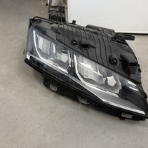 Scheinwerfer vorne rechts mit der Teilenummer 9849116280 für Peugeot 308 III / Peugeot 408
