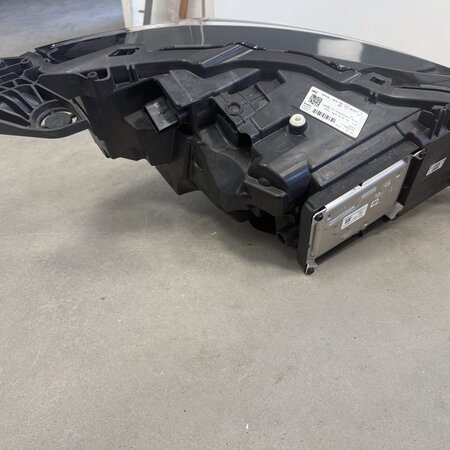Koplamp Links-voor  met artikelnummer 9850598580   Peugeot 208 II