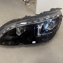 Headlight Left Front with part number 9810478580 Peugeot 3008 II