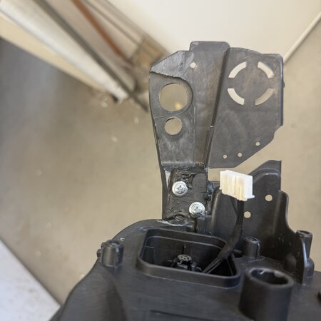Koplamp Links-voor  met artikelnummer 9810478580  Peugeot 3008 II