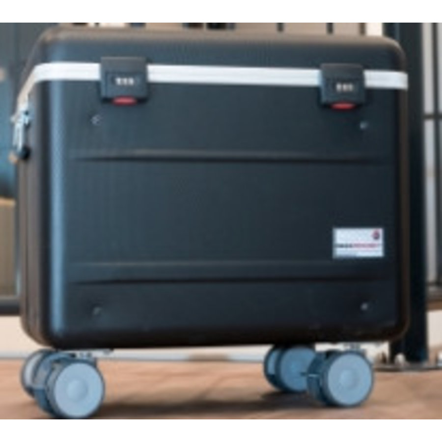 black trolley case