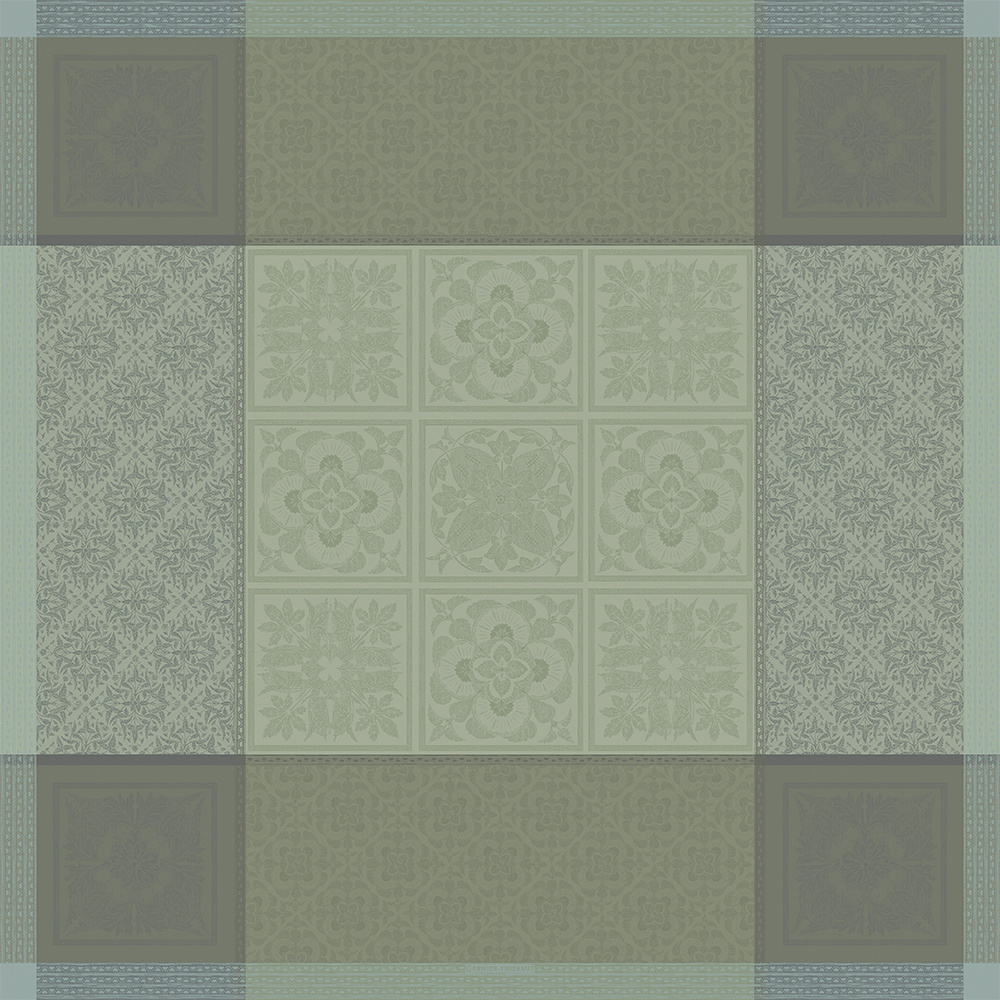 Garnier Thiebaut  Garnier Thiebaut Leinen Tischdecke  Harmonie opaline
