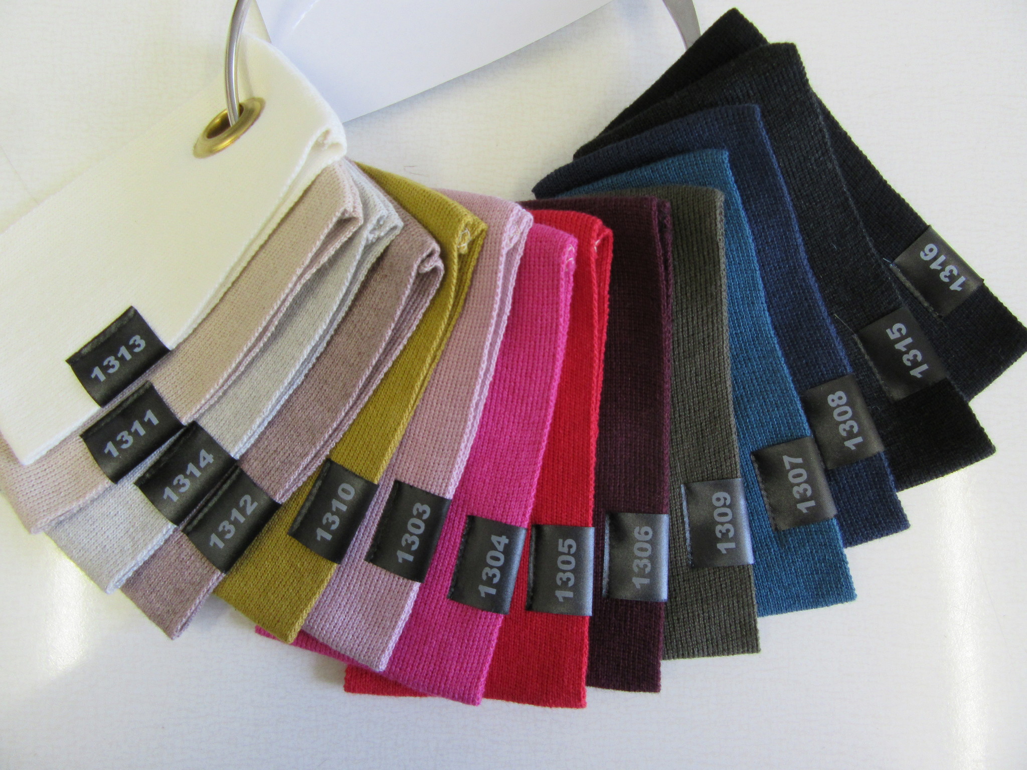 Eagle Produkts   Poncho Helen-Baumwolle-Cashmere - 12 Farben lieferbar