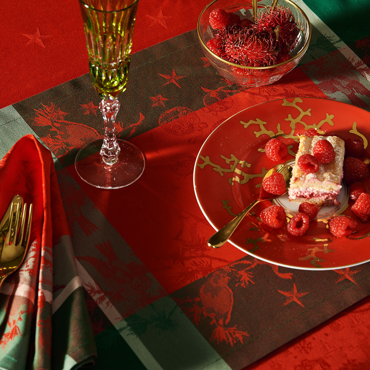 Garnier Thiebaut  Garnier Thiebaut Tischset's (4-er Set) Weihnachten  Cadeaux de Noel rouge