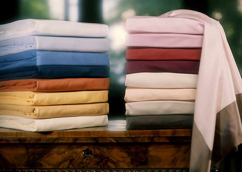 Graser - feinste Bettwäsche  Angebot-Reduziert Graser Maco Satin Spannbettuch 100% Baumwolle -Farbe puder 5100 - 100x200 cm Matratzenhöhe 20-24 cm