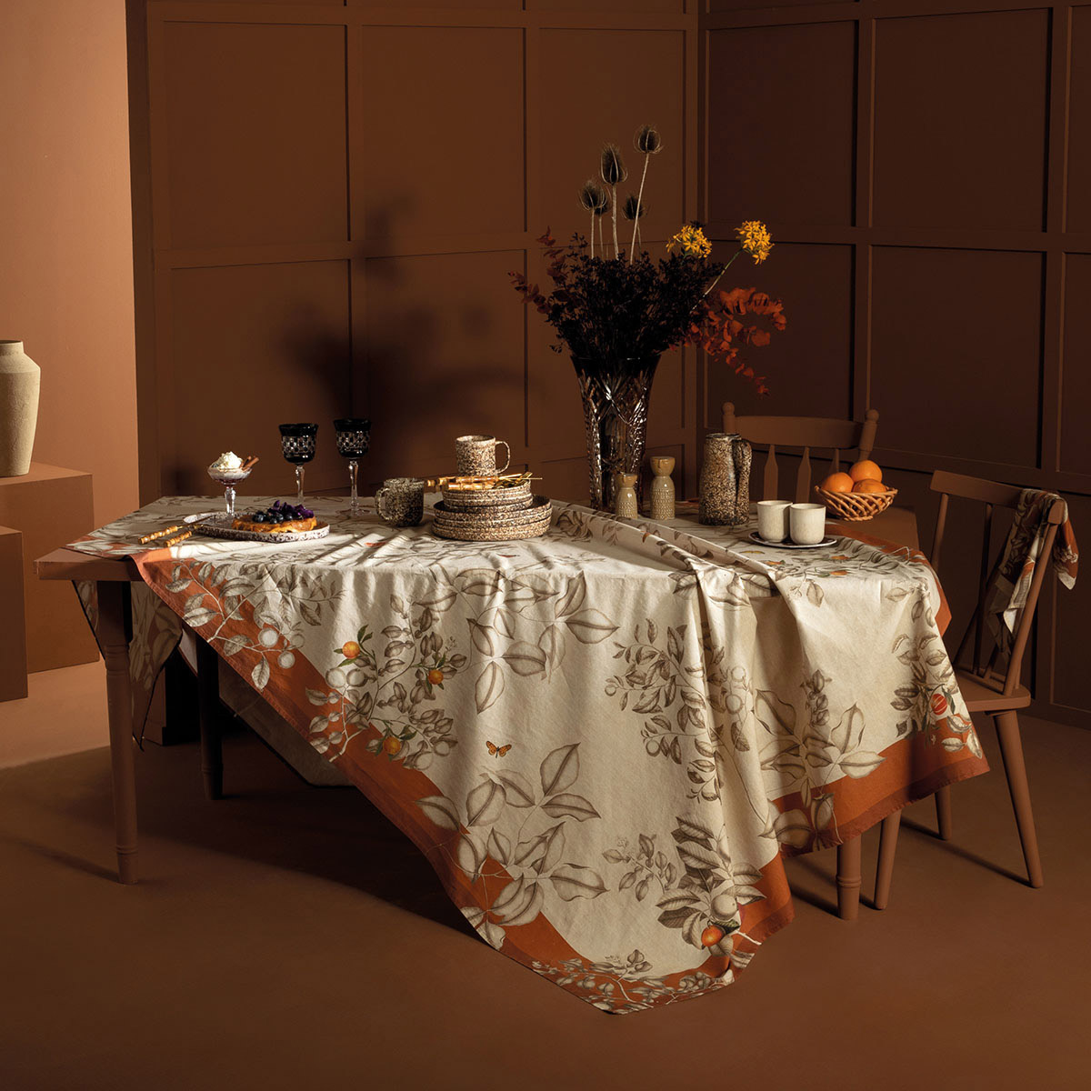 Garnier Thiebaut  Garnier Thiebaut Tischdecke MANDARINES_ROUILLE  Halbleinen vorgewaschen