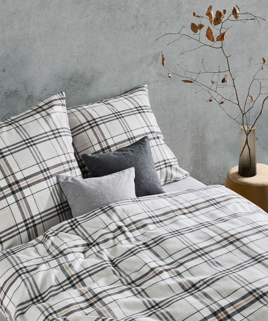 fleuresse – Hochwertige Bettwäsche Fleuresse LECH - Flanell Bettwäsche - Grau-Beige karriert  604465