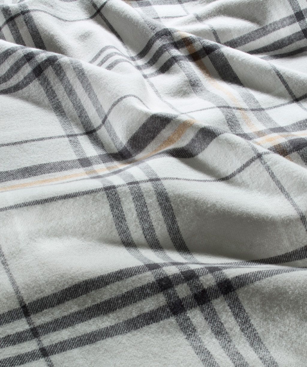 fleuresse – Hochwertige Bettwäsche Fleuresse LECH - Flanell Bettwäsche - Grau-Beige karriert  604465