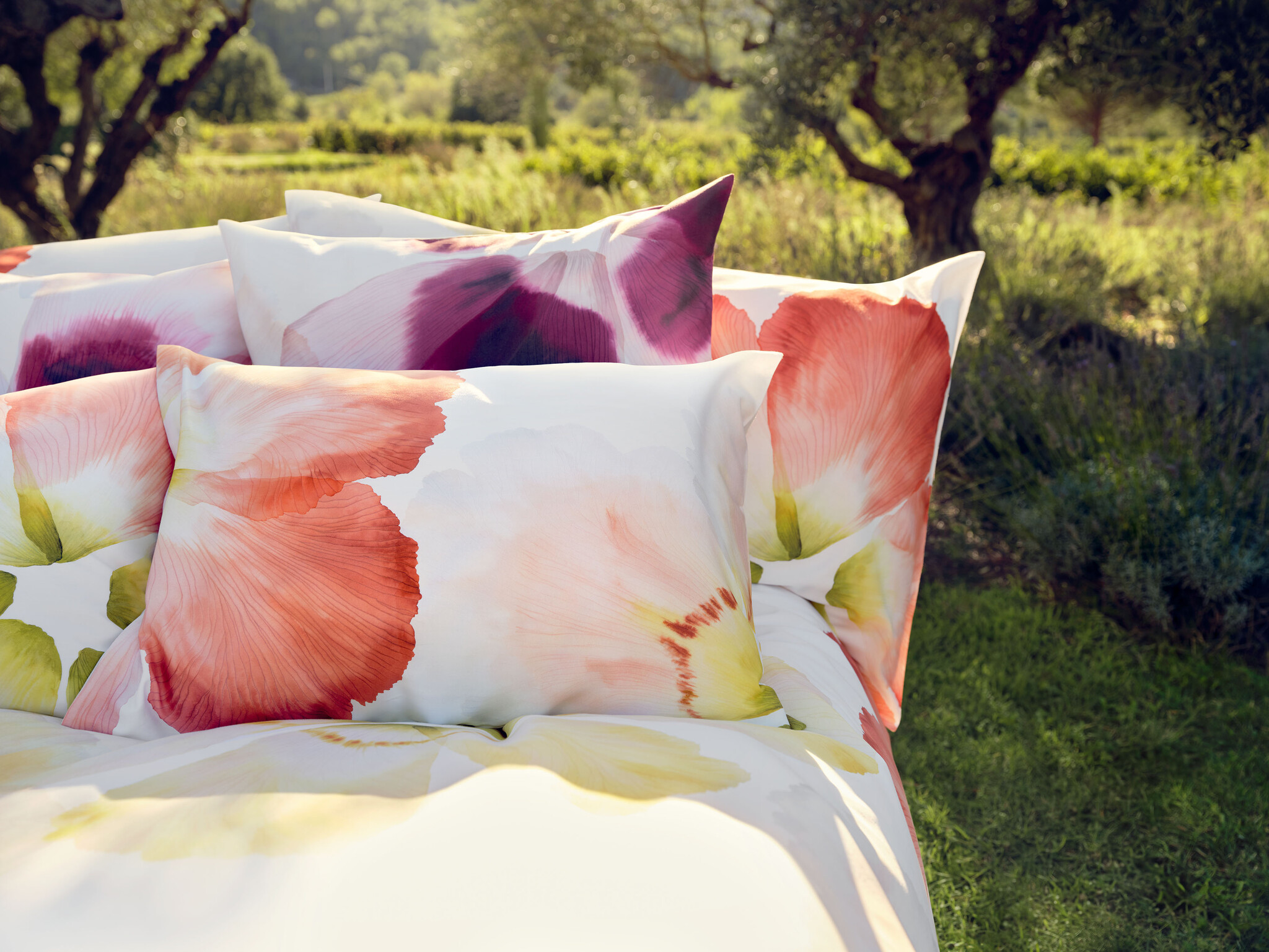 Schlossberg  Schlossberg AURORA Satin Noblesse blanc-feiner schweizer Satin