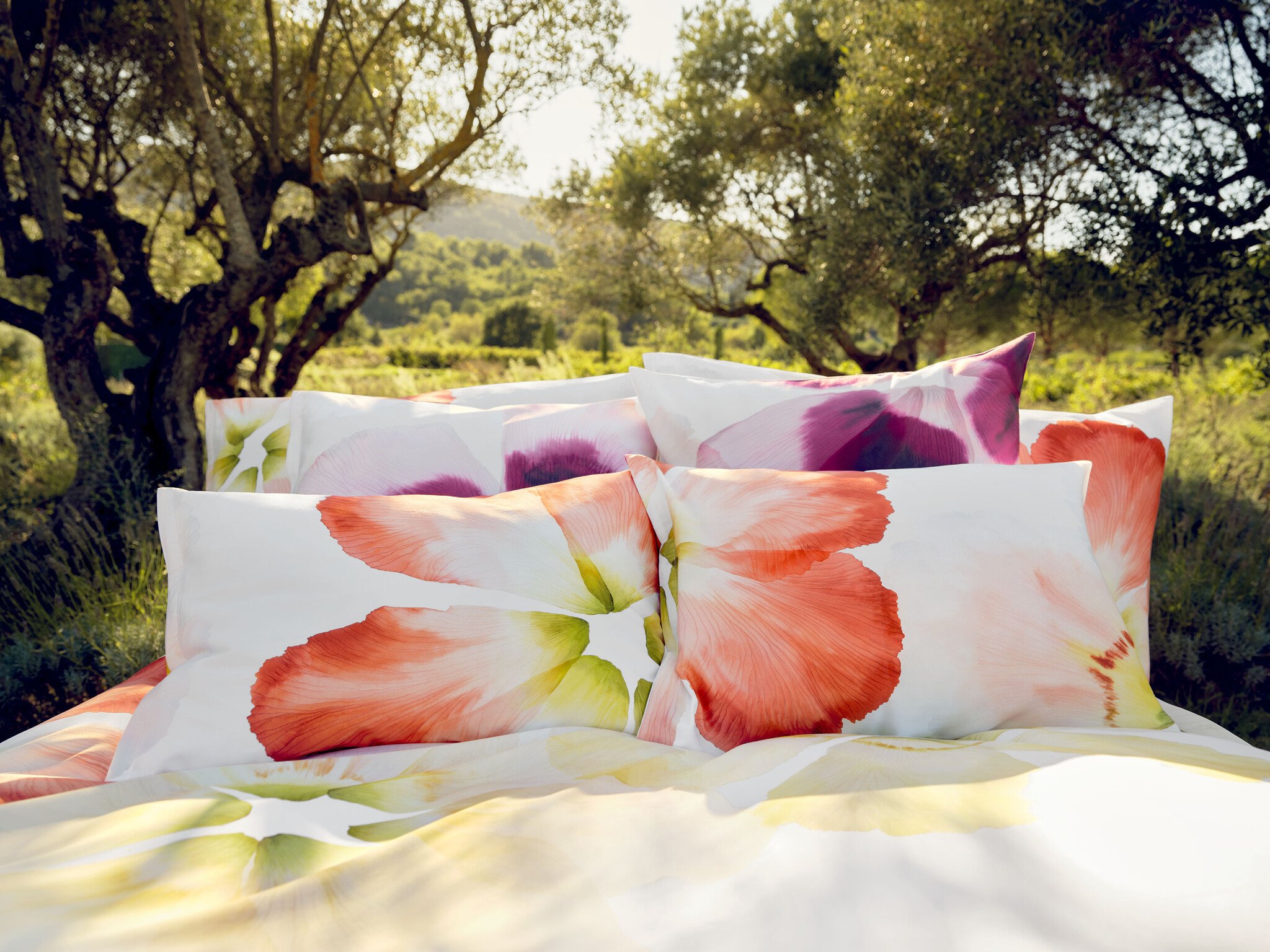 Schlossberg  Schlossberg AURORA Satin Noblesse blanc-feiner schweizer Satin