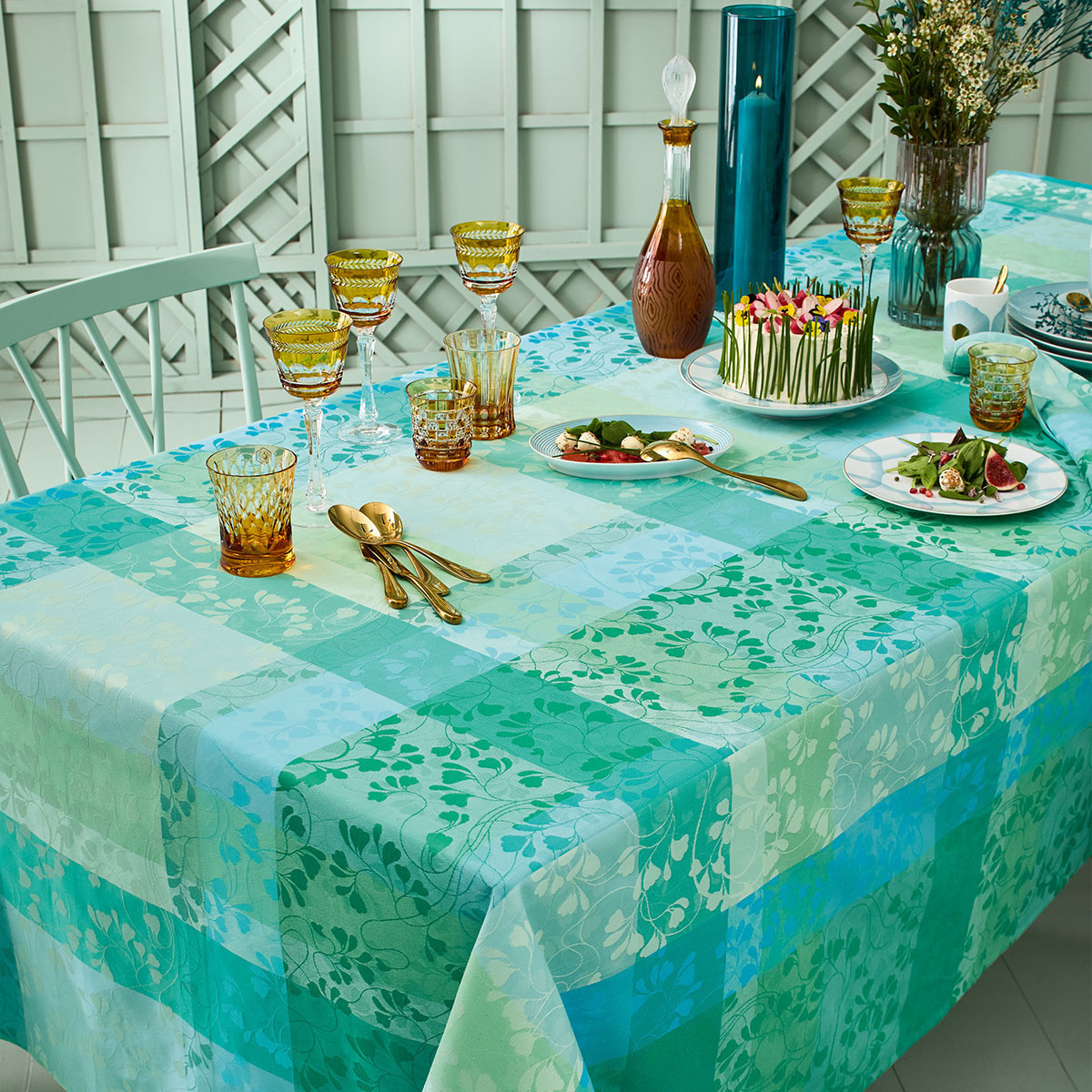 Garnier Thiebaut GT Tischdecke Damast  Mille Feullages turquoise- beschichtet abwaschbar