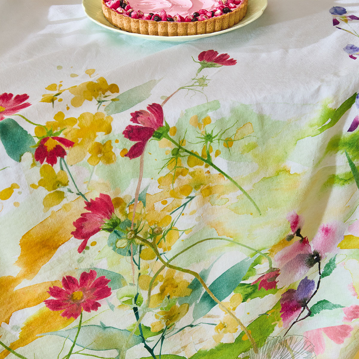 Garnier Thiebaut   Garnier Thiebaut Tischdecke  SOUFFLE-FLEURI_PRINTEMPS- Halbleinen vorgewaschen