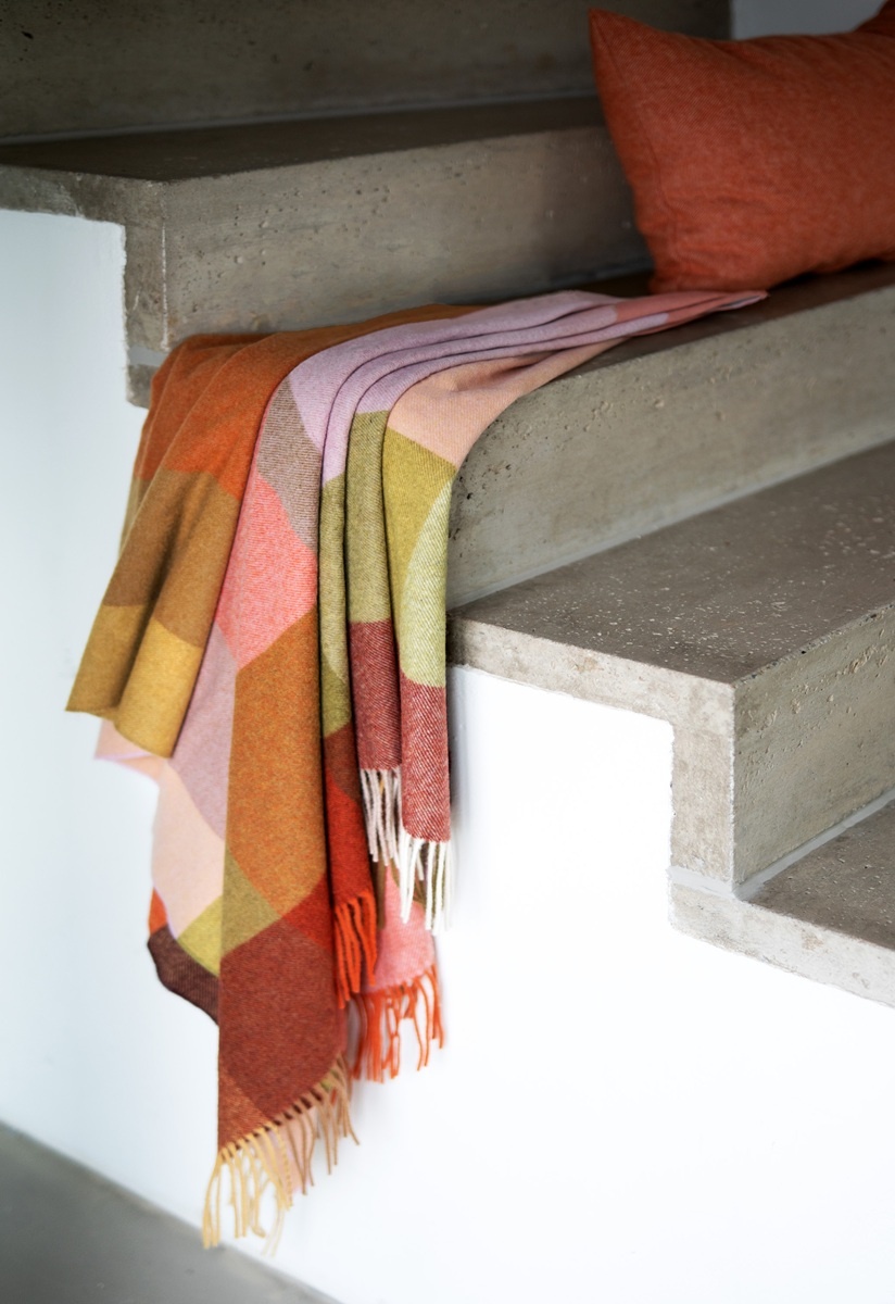 Eagle Produkts RIMINI Plaid Karomuster-100% Virgin Wool- 2 Farben