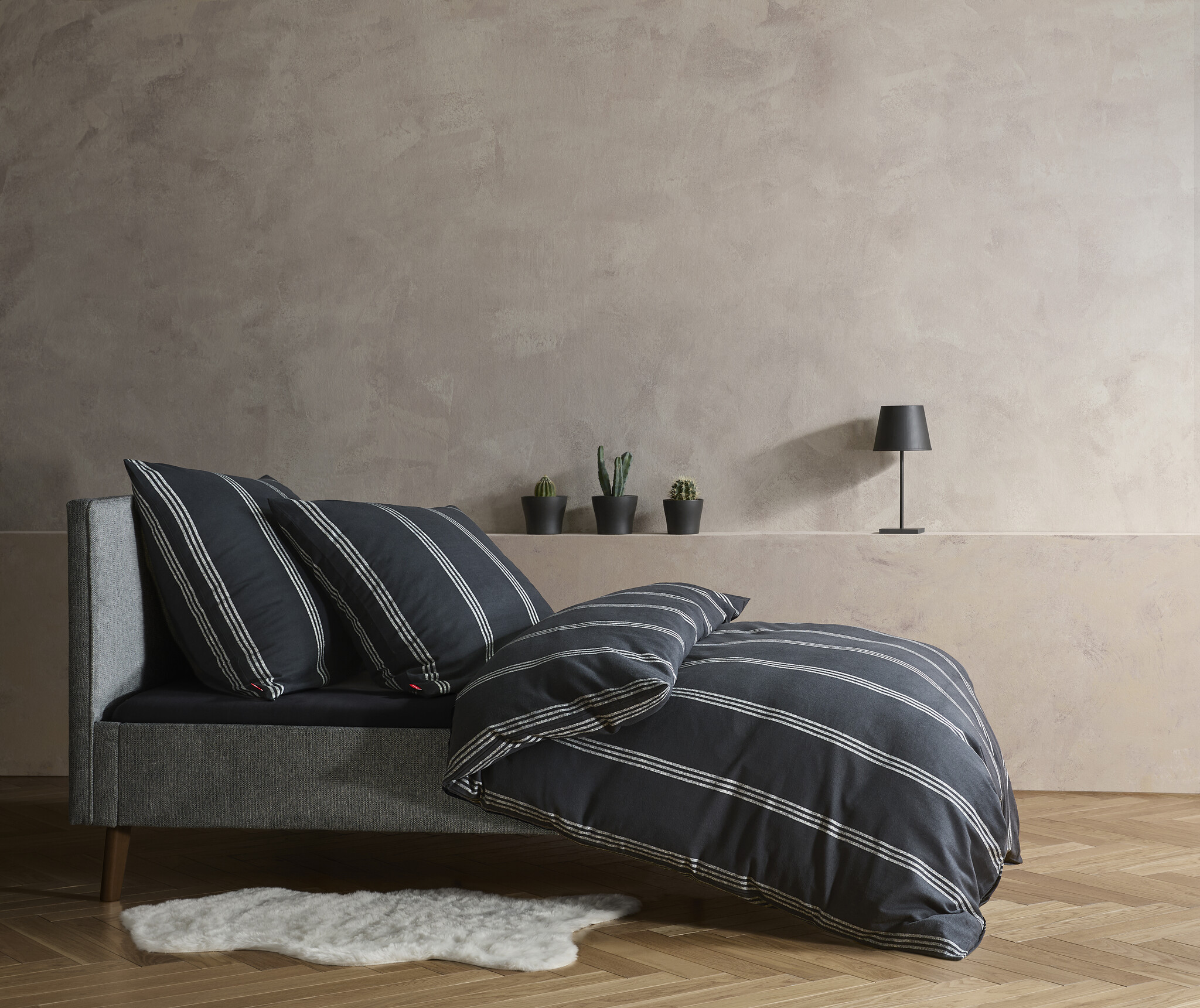 fleuresse – Hochwertige Bettwäsche Fleuresse LECH - Flanell Bettwäsche -fein gestreift- 2 Farben