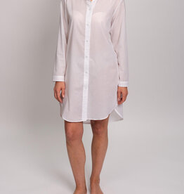 Novila Novila Nachthemd Carla 9010 – Hemdblusenstil aus feinem Baumwollbatist | Weiß