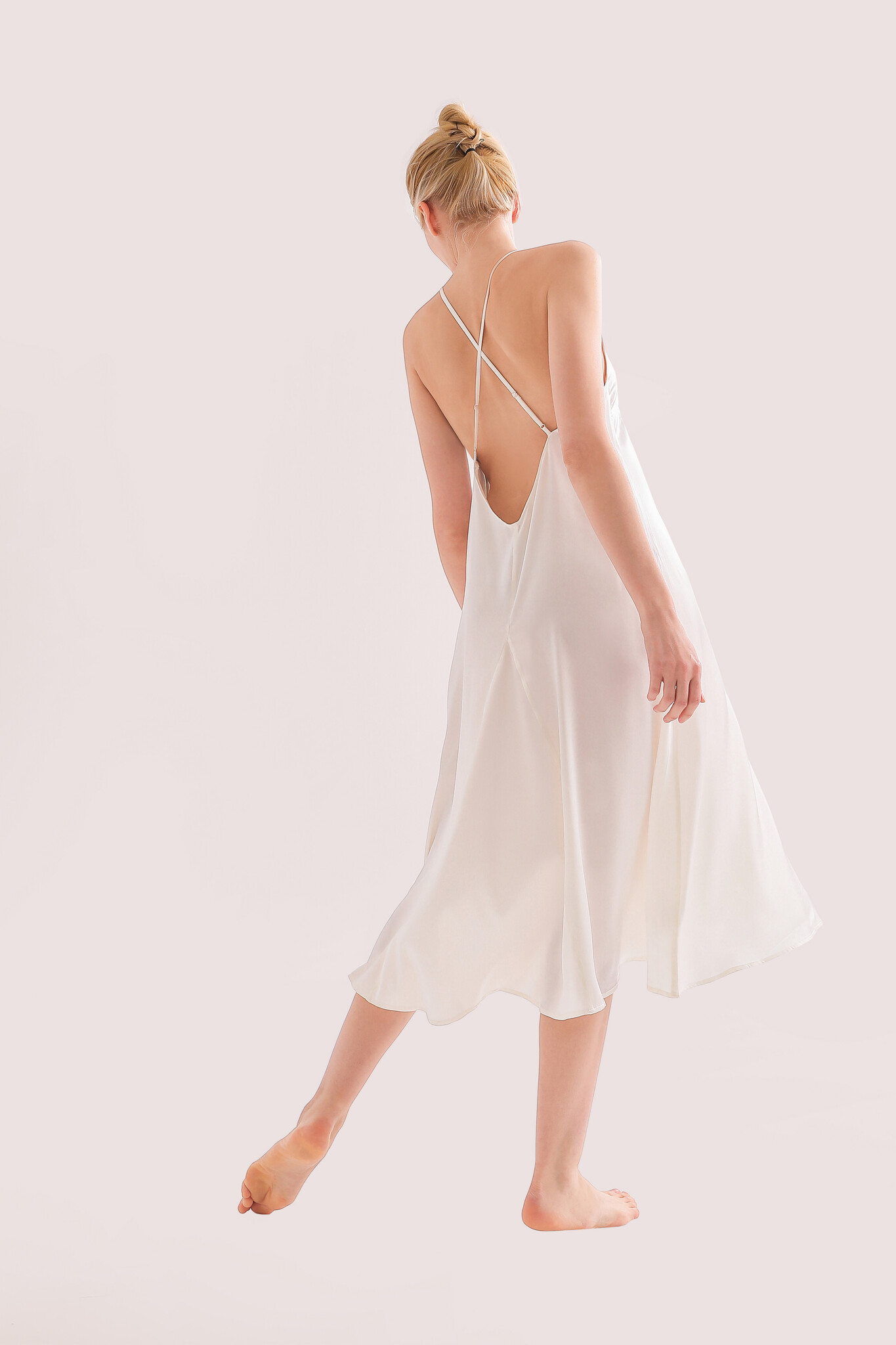 Sichou Seidenmanufaktur   Sichou Nachthemd / Nightdress aus 100 % Maulbeerseide - weiß