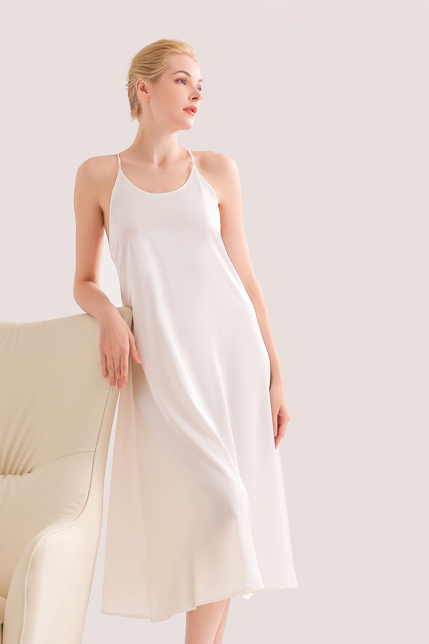 Sichou Seidenmanufaktur   Sichou Nachthemd / Nightdress aus 100 % Maulbeerseide - weiß