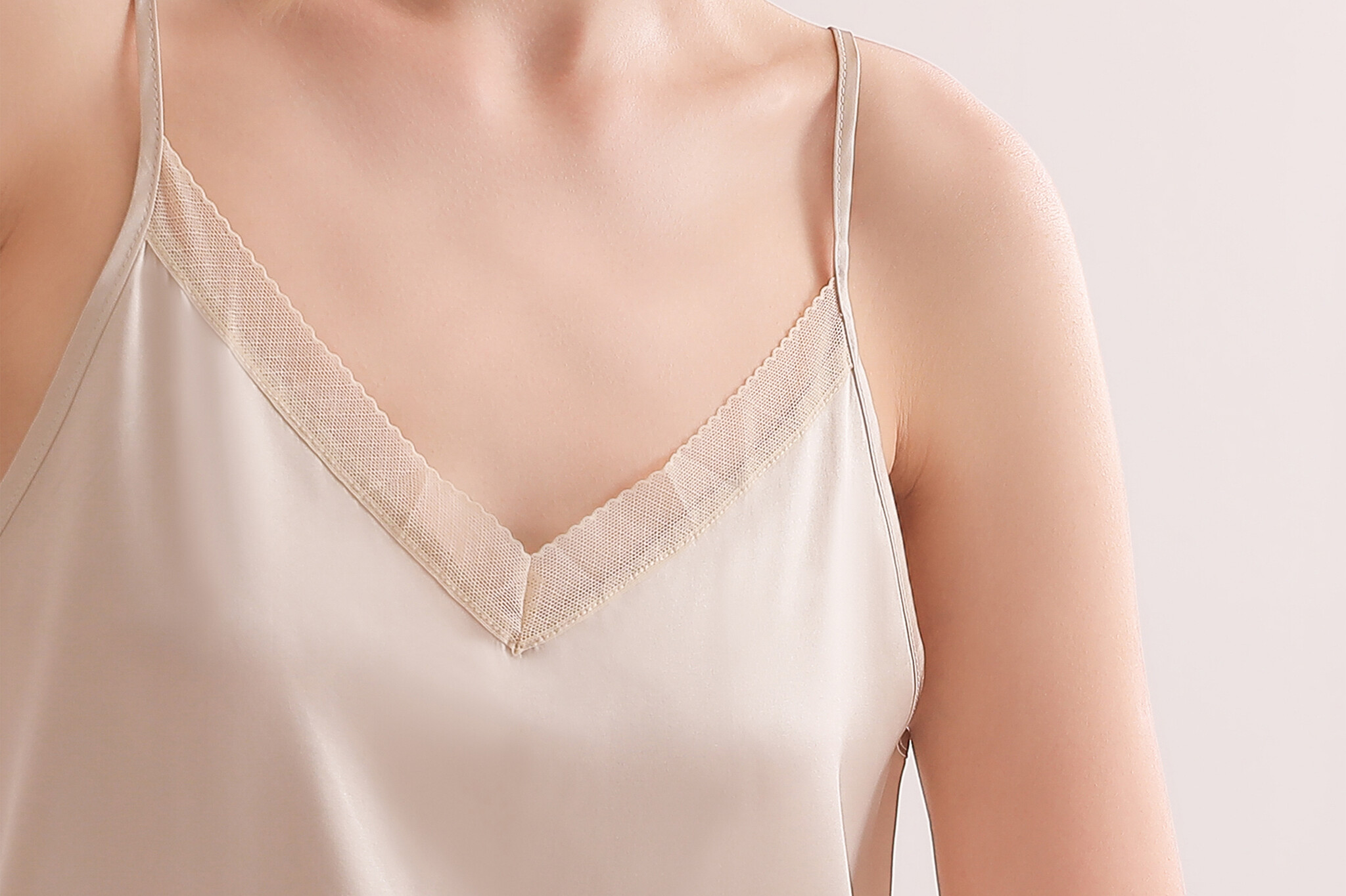 Sichou Seidenmanufaktur Sichou Pyjama aus 100 % Maulbeerseide - Luisa champagne