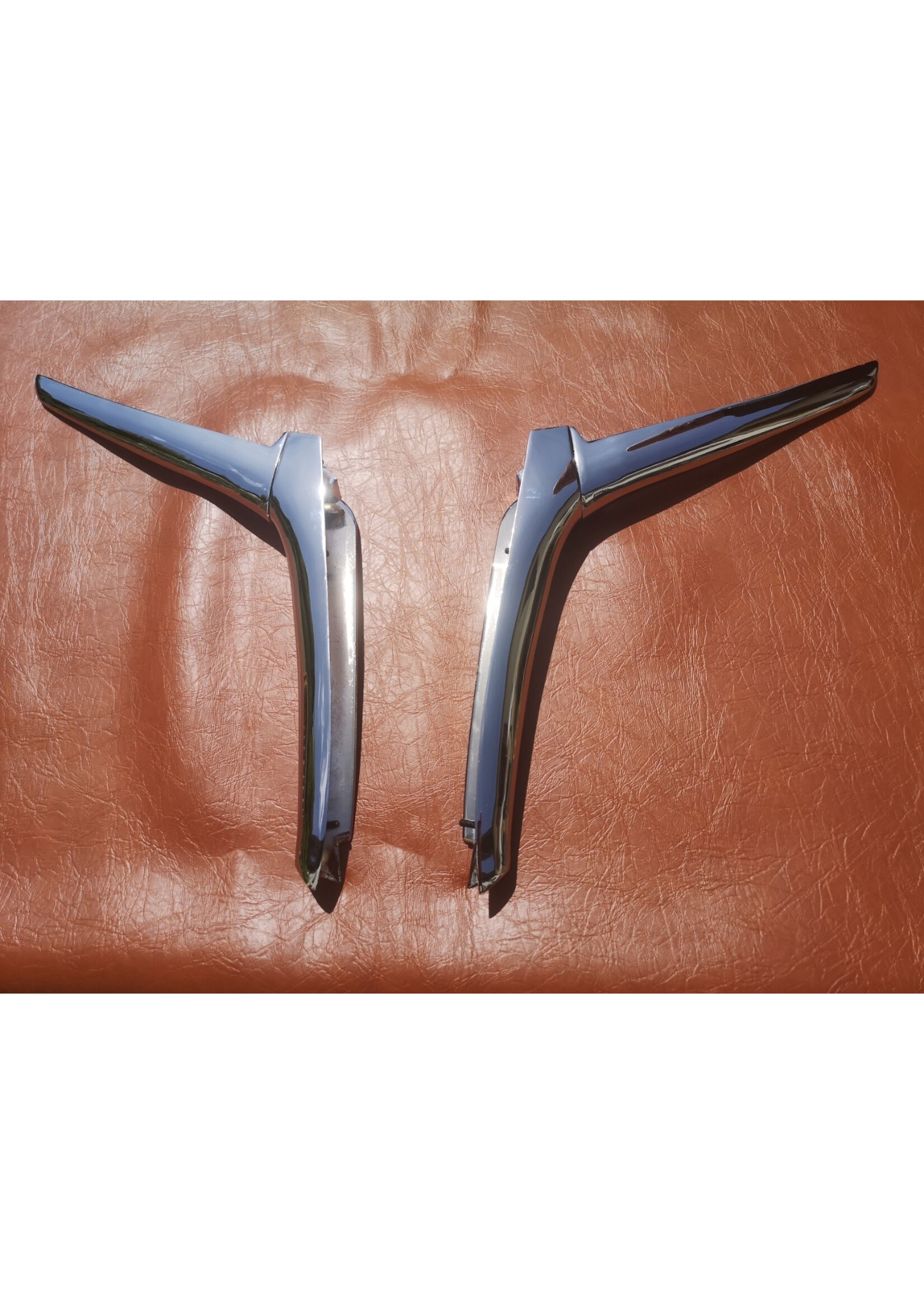 Set of boot door hinges chromed Pallas