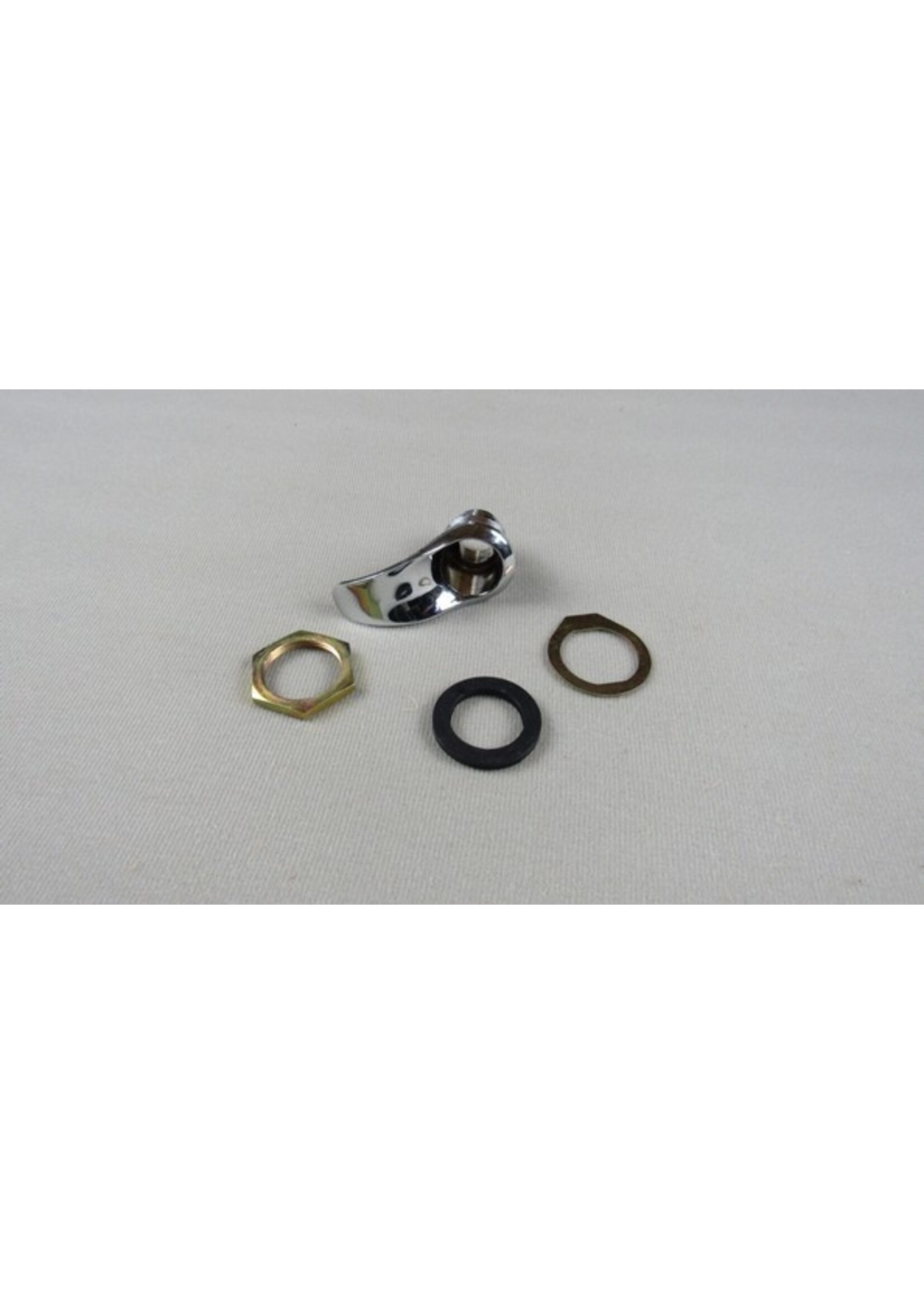 Trunk lid handle chrome-plated
