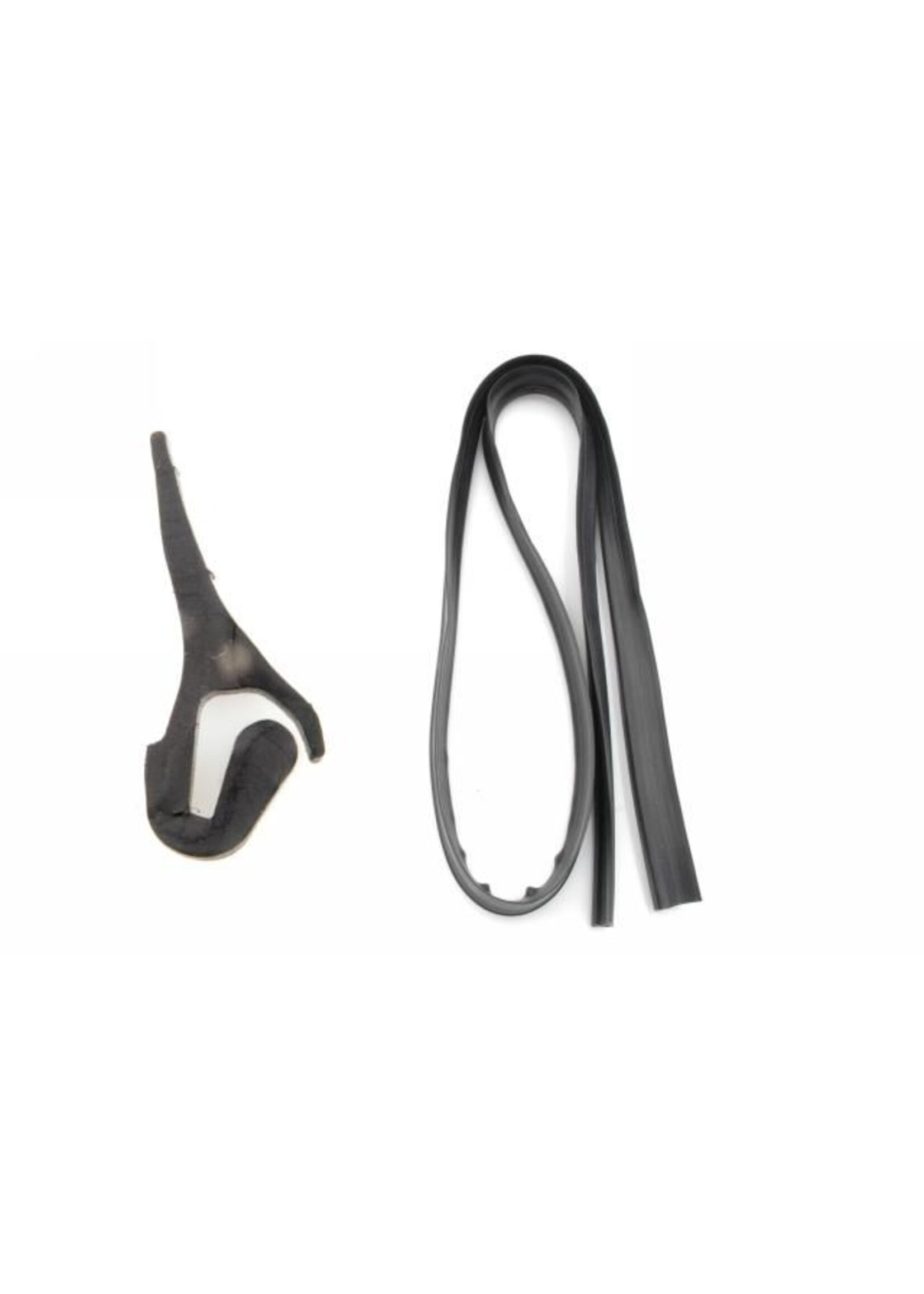 Caoutch finition porte coffre - lunette l=1650 Nr Org: D85366