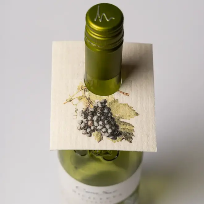 Bottle Neck Label Grapes