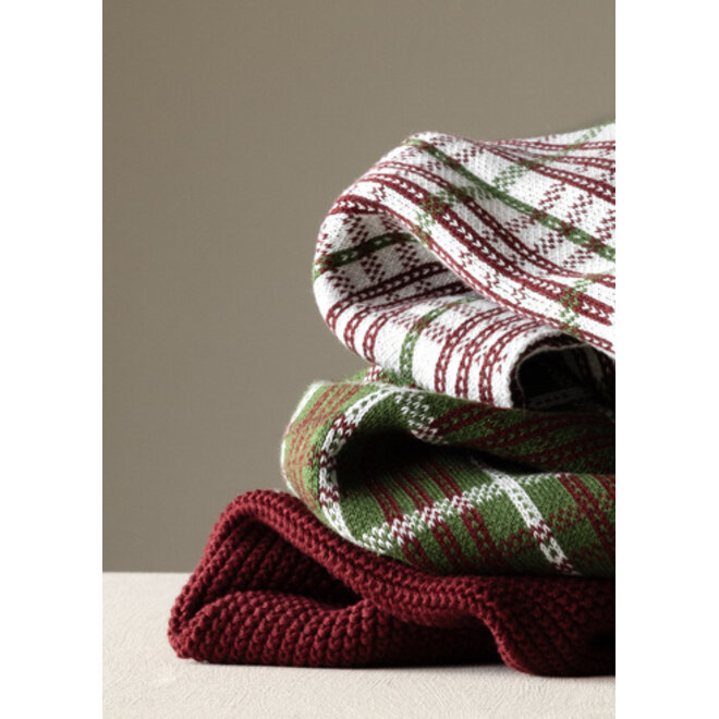 Knitted Towel Rosewood