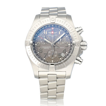 Avenger Seawolf Chrono 45 steel grey | NEW BREITLING SERVICE