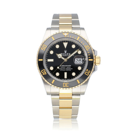 Submariner Date 41 steel - yellow gold black 2021 B+P | NEW ROLEX SERVICE