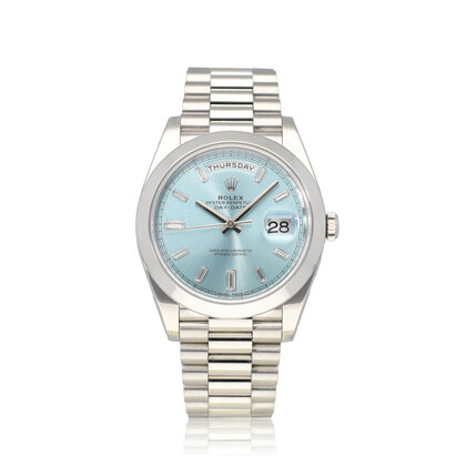 Day-Date 40 platinum ice blue diamond / baguette domed President 2017 box + papers